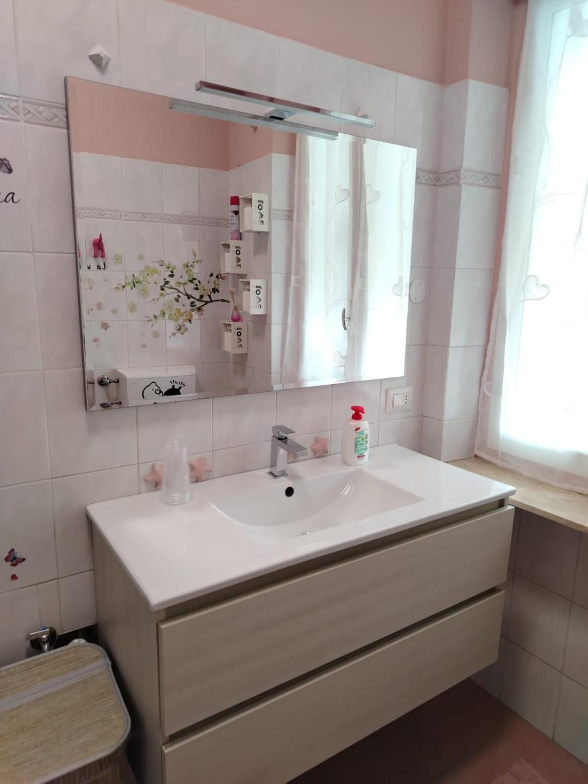 קזאלה מונפראטו Appartamento Mari Mari מראה חיצוני תמונה